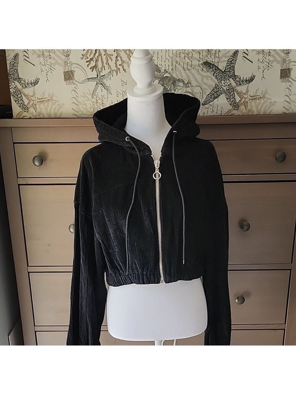 Princess Polly Cropped Corduroy Hooded Jacket Size 6 #princesspolly #goth